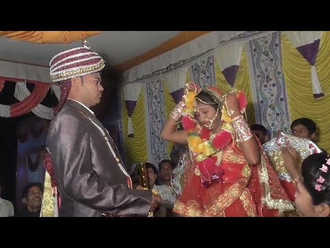 Top 7 Funny Indian Wedding Videos | DESIblitz