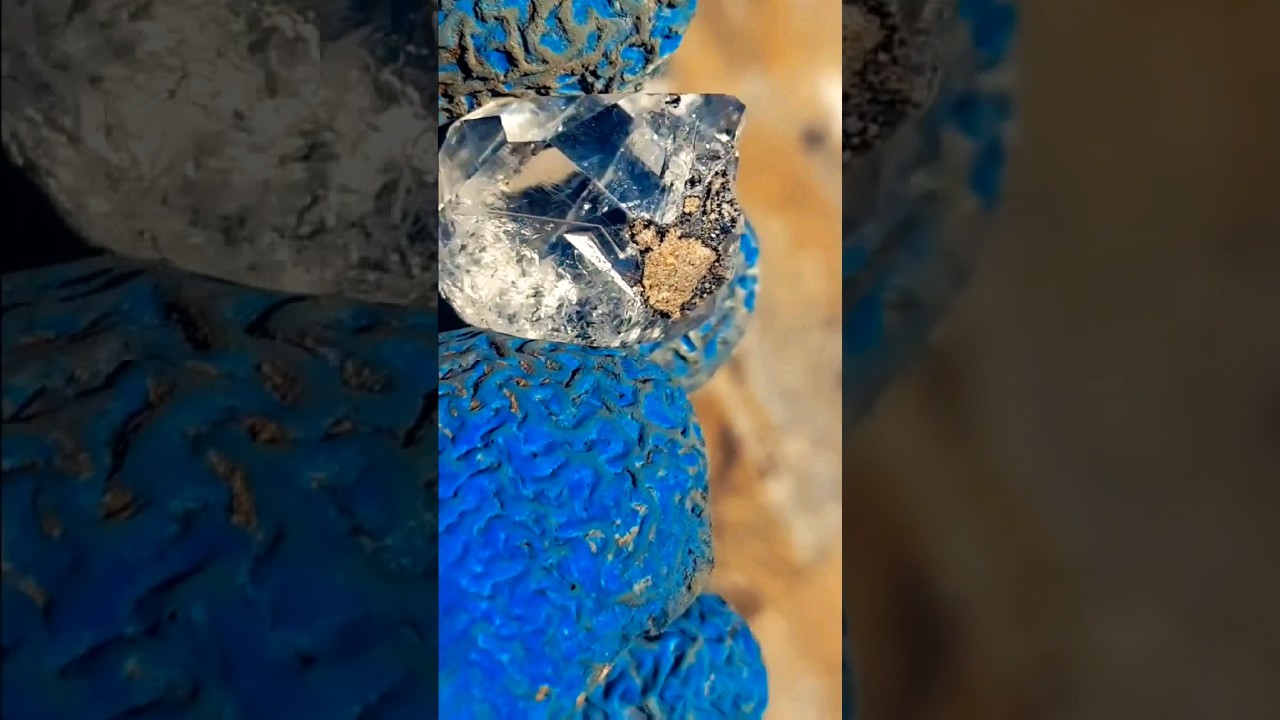 ‼️Finding  THIS Beautiful Herkimer Diamond 💎 ‼️ in New York #shorts