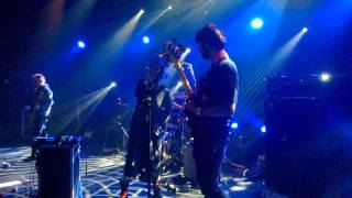 Jennylee - Bully (Brussels Botanique)