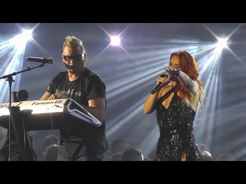 2 Fabiola - Live At Back To The 90's And 00's At Sportpaleis In Antwerpen 31-03-2018