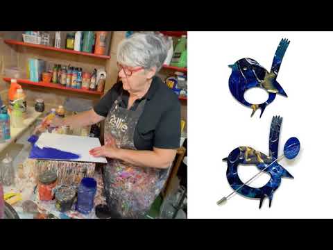 How It's Made - Blue Wren (Blue & Gold)