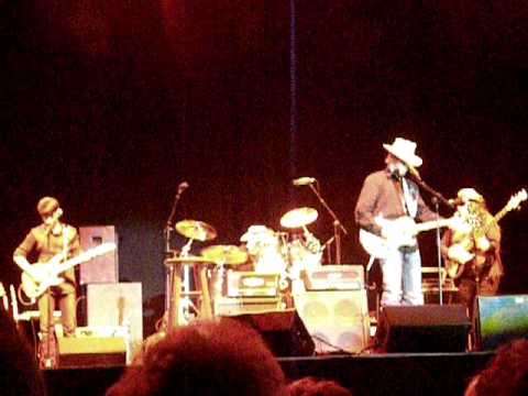 Kevin Skinner  SWEET HOME ALABAMA  Freedom Fest Concert Murray KY