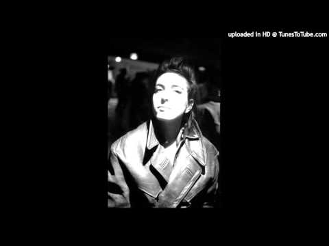 Jil Caplan • Tard dans la nuit