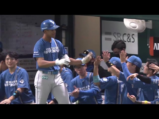 【1回表】圧倒的なパワー!! ファイターズ・万波中正 逆方向へ先制のソロホームラン!! 2025年8月11日 福岡ソフトバンクホークス 対 北海道日本ハムファイターズ