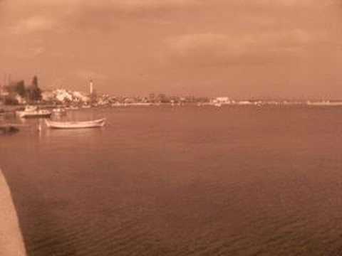 müzeyyen senar-akşam olunca yarelerim sızlar