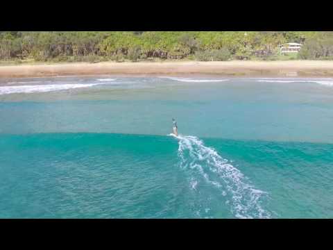 Drone footage of surf at Agnes Waters