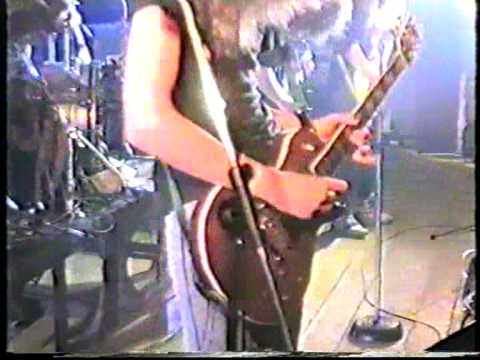 Bedlam - Fabulous Disaster (Exodus Cover) Live at Thrash Mosh Club, Budapest 1990