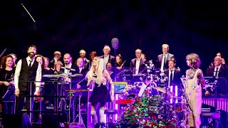 Download lagu DOMi & JD BECK plus METROPOLE ORKEST live in Utrecht, November 7 2023 - excerpt 12 mp3