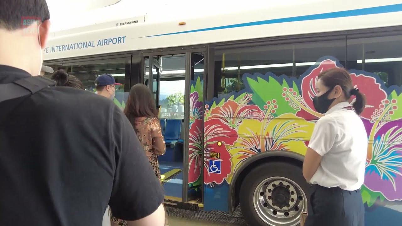 China Airlines Dynasty Lounge thumbnail