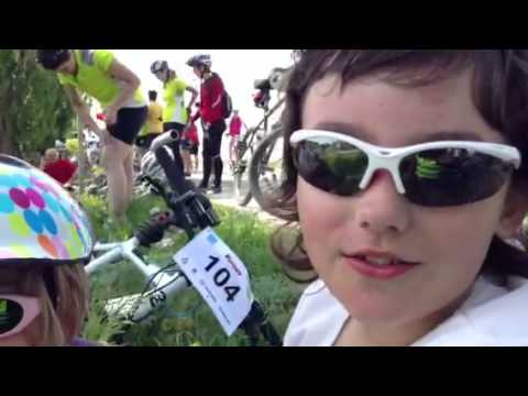 Fetita de 8 ani care a pedalat pana la Giurgeni