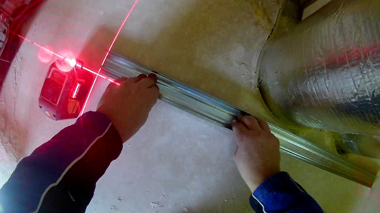 Montaż ścianki działowej bez wiercenia. Montaż profilu UD,UW bez wiercenia na klej montażowy