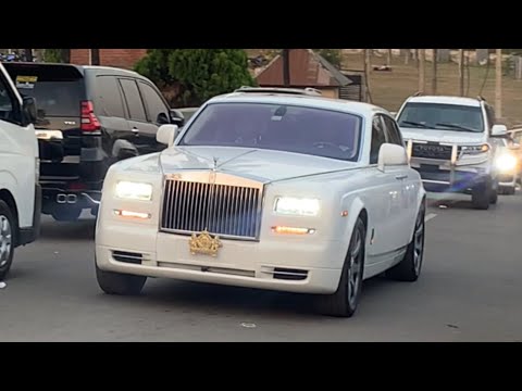 Ooni of Ife Arrives in Style at His Ojaja Arena for Otun of the Source Installation Reception Party