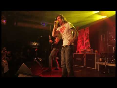 037 LEO "Siempre Estará En Mi" (Vídeo)