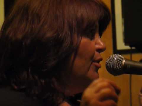 Jacqui Wicks with the Kevin James Trio: Everything Is Broken - Grove Inn Jazz Club