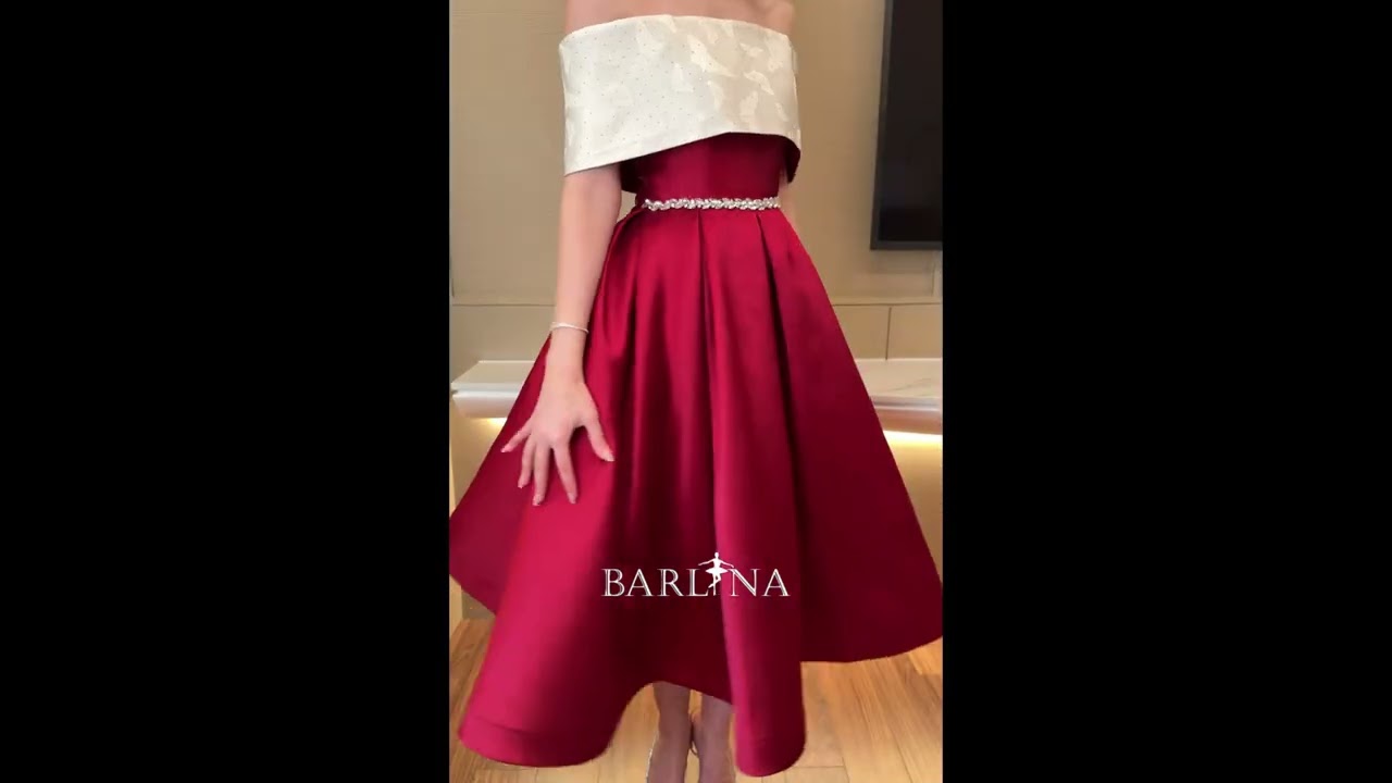 Burgundy midi dress with butterfly print shoulder - XXL