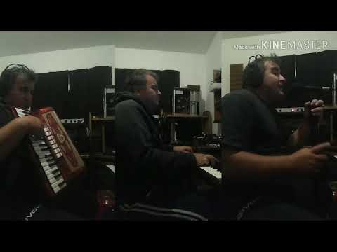 Amigos no por favor. Enrique Trejo