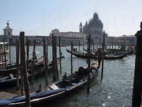 MARIA DANGELL / Que c'est triste Venise 2003
