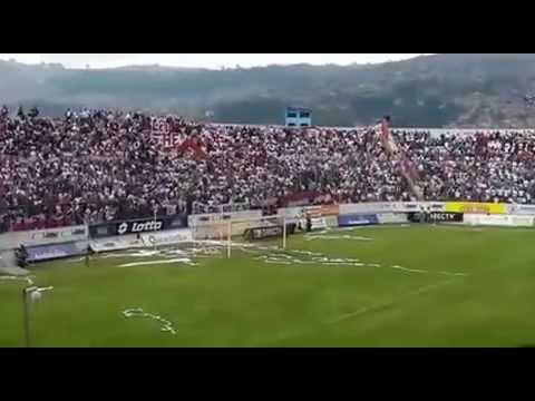 "LIGA vs aUcas recibimiento 2015" Barra: Muerte Blanca &bull; Club: LDU