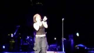 Kelly Clarkson - Anymore (live)