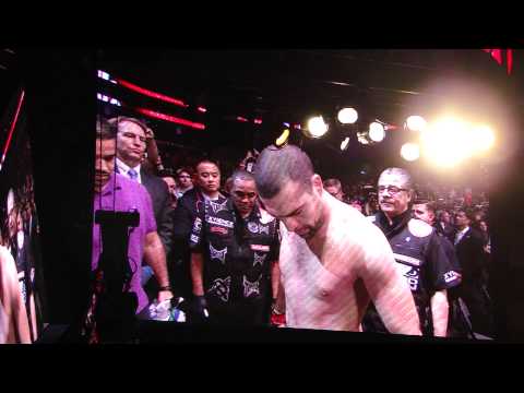Mauricio Shogun Rua Entrance vs Chael Sonnen UFC Fight Night 26 8/17/13 Boston Garden Live