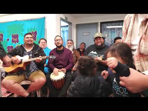 Midnight strings singing for the family of  Mama Akekare Ua