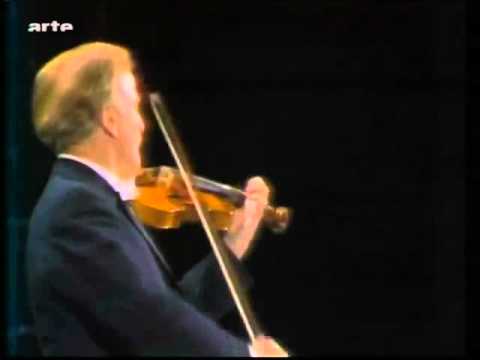 Yehudi Menuhin's circles in Bach's Partita No. 3