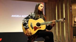 Angela Moyra - Hati Sakit (Live at East West "Wrap Up" @ Humanity House)