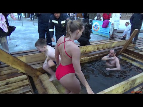 Крещенские купания 2020 в Ижевске 4 часть