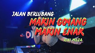 Download lagu DANGDUT TERBARU 🌴 Jalan Berlubang 🌴( MAKIN GOYANG MAKIN ENAK🌴#RIKI MEZA 🔥🔥🔥 mp3