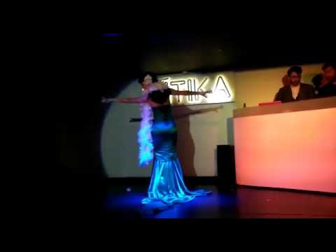 Evil Eva Burlesque en Vintage Era, Vitoria