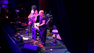 Adrian Belew- I Remember How to Forget