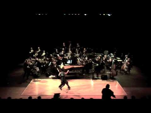  Chiche Núñez  and  Ester Duarte  are  dancing  to  the  tango  "  Tanguera  "