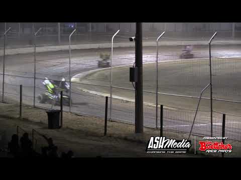 Sprintcars: Ricky Clarke Rollover - Moama Speedway