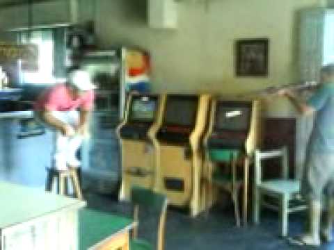 EL AGUILA ROSA LA CASERIA