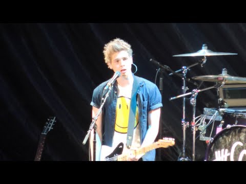 OfficialLukerealHemmings’s Video 52442989117 idag0ycOfq4