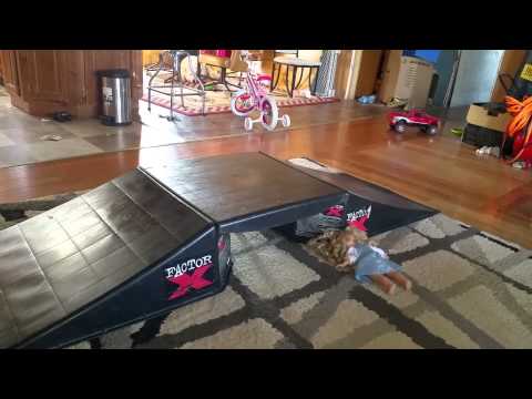 Scx10 3s stock 27t motor and axial esc