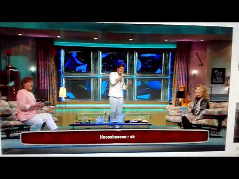 Ruben Nicolai zingt 'Don't you forget about me' in nieuw programma 'Oh wat een jaar'