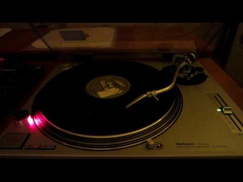 A2 Untitled - DJ Daddio - House Classics Vol 1.