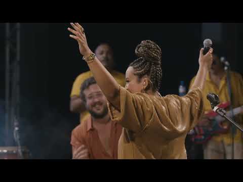 Rua Afora - Letícia Fialho