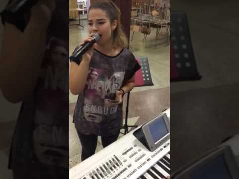 Cristina Maria Farcas - Cat de frumoasa esti