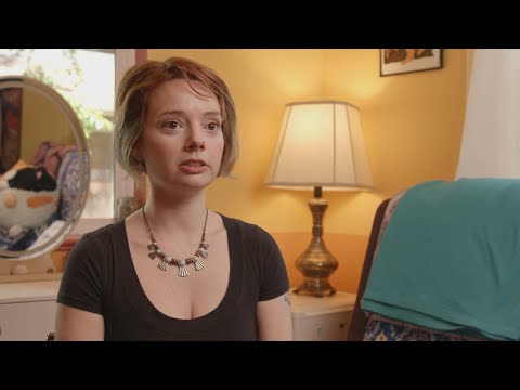 Cat Cattinson in de Detransition Diaries — over haar stem en haar verhaal