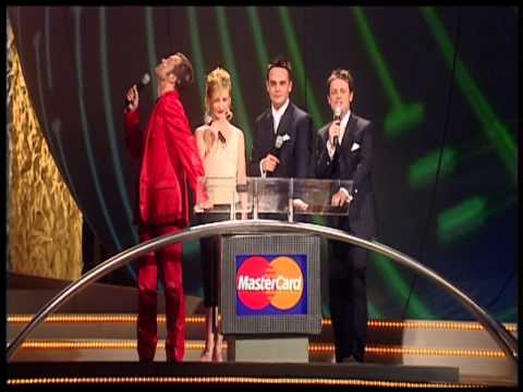 Robbie Williams wins British Video presented by Jane Horrocks and Graham Norton | BRIT Awards 2001