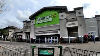 Shopping at Walmart at 7818 West Colonial Drive in Orlando Florida - Store 4425