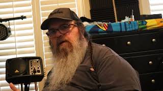 Video thumbnail for Behringer B205D  Personal Monitor. by David Murphey