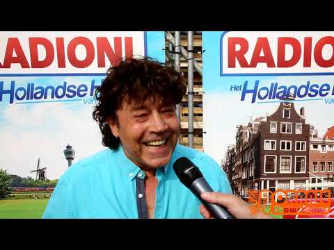 Oranje Shownieuws -  Dennie Christian ( Bakkeveen}.