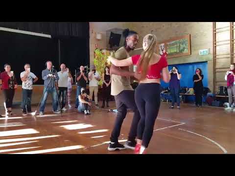 Arte de Dançar Kizomba