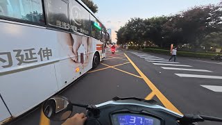 【4K UHD】說個笑話：職業駕駛