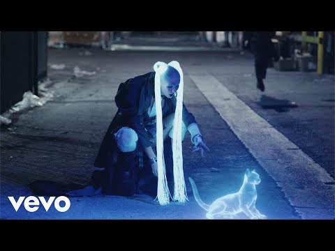 Sorana - THESE CORPORATE BITCHES TRYNA KILL ME!!!