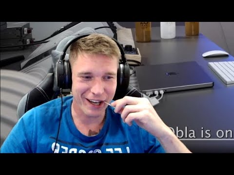 Ресторатор оценивает OBLADAET - Plugged In w/ Fumez The Engineer