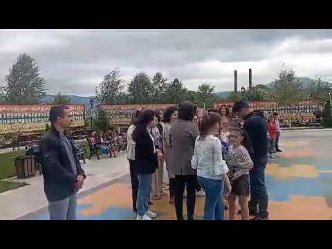 Ստեփանակերտում երգում են «Զարթնի՛ր, լաո»